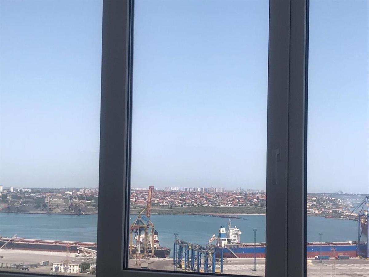 Flat with the sea view Daire Çornomorsk Dış mekan fotoğraf